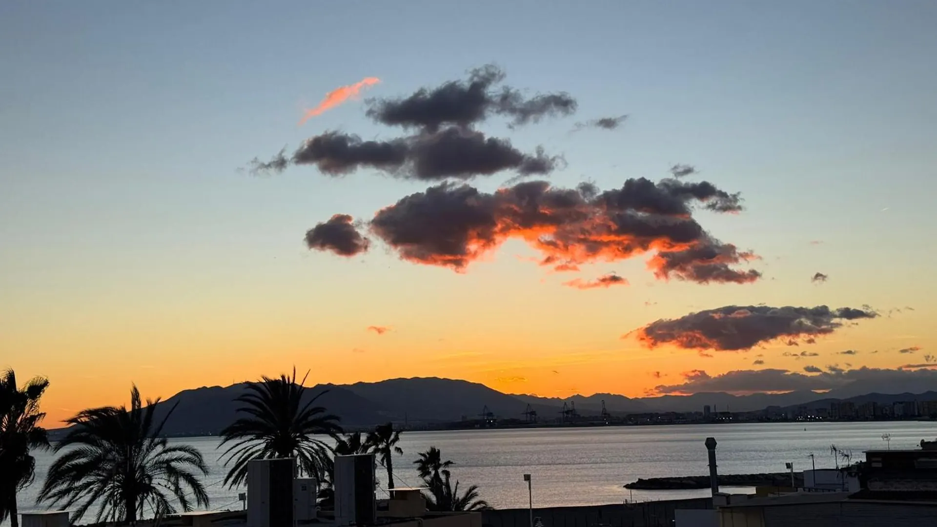 Livemalaga Terrace & Beach Grand House 0*, Μάλαγα Ισπανία